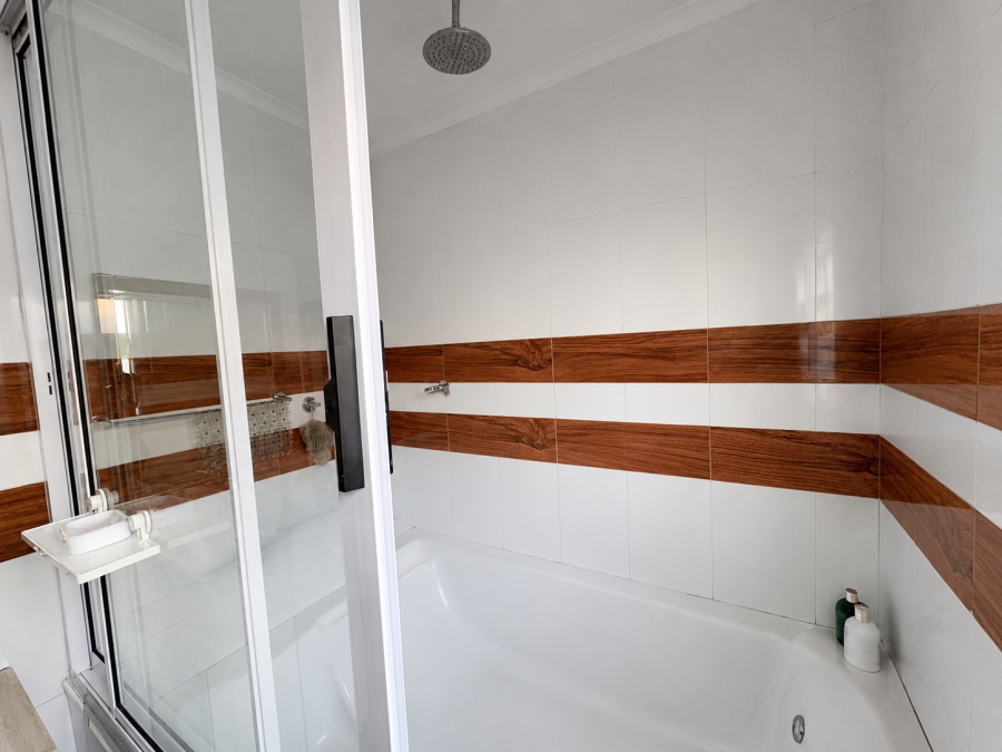 7 Bedroom Property for Sale in Waterval East North West